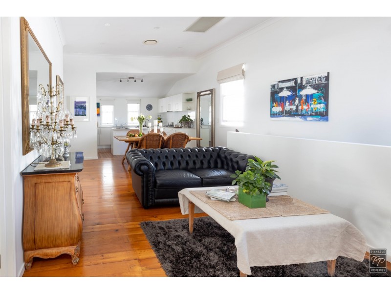 49 Oxford Street, Hamilton QLD 4007