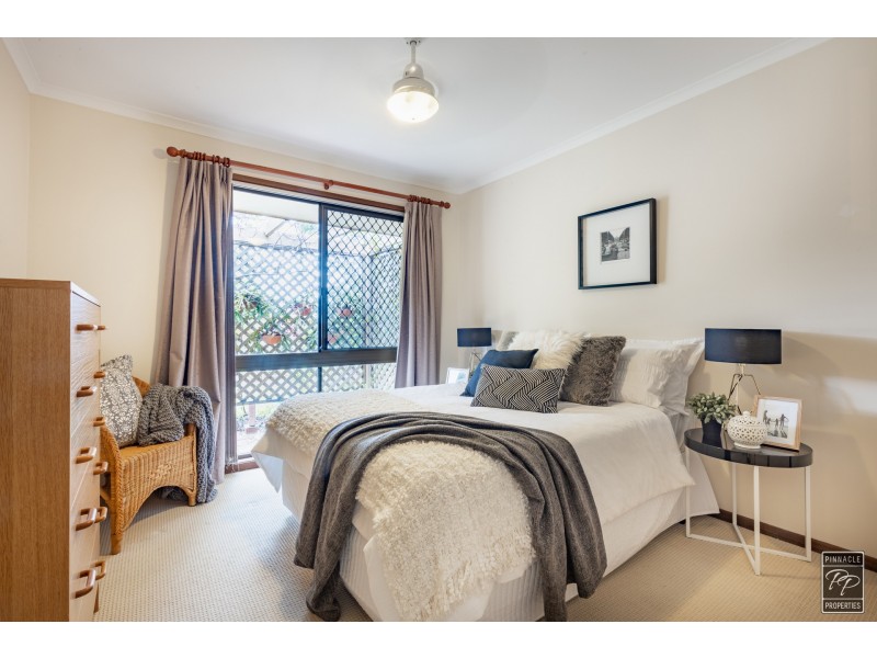 10 Duntreath Street, Keperra QLD 4054