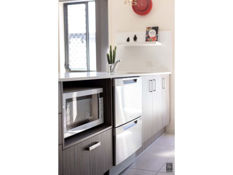 4 Kidston Crescent, Warner QLD 4500