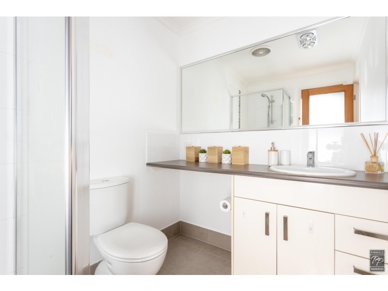 4 Kidston Crescent, Warner QLD 4500