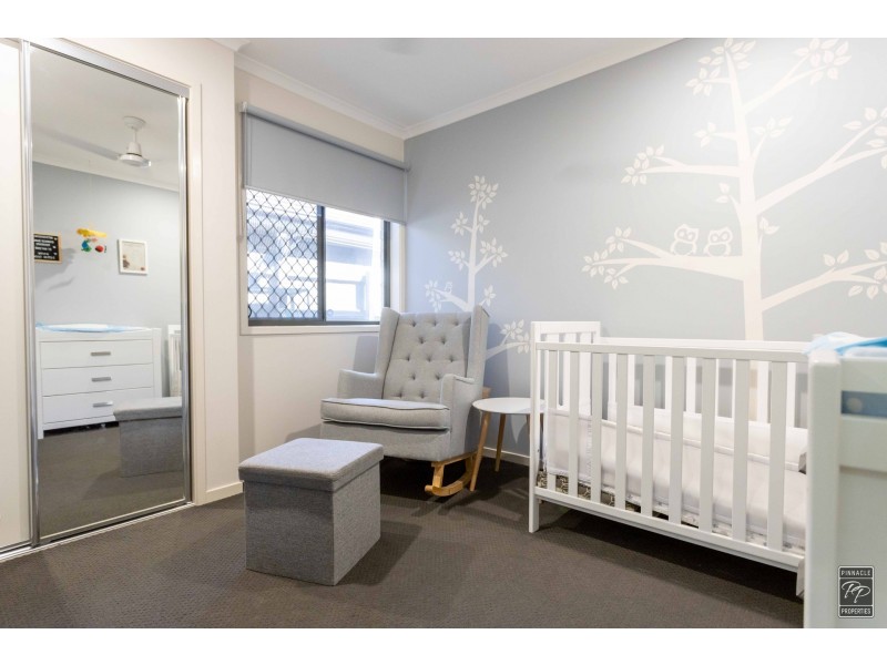 4 Kidston Crescent, Warner QLD 4500