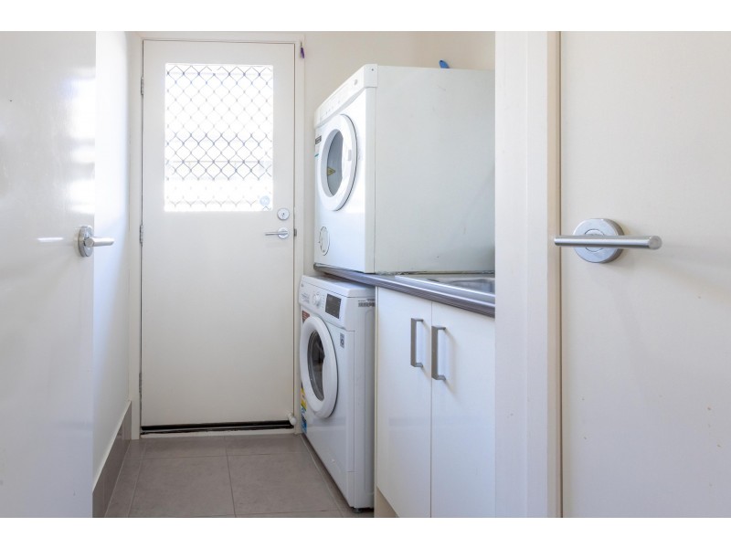 4 Kidston Crescent, Warner QLD 4500