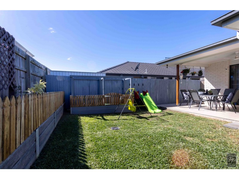 4 Kidston Crescent, Warner QLD 4500