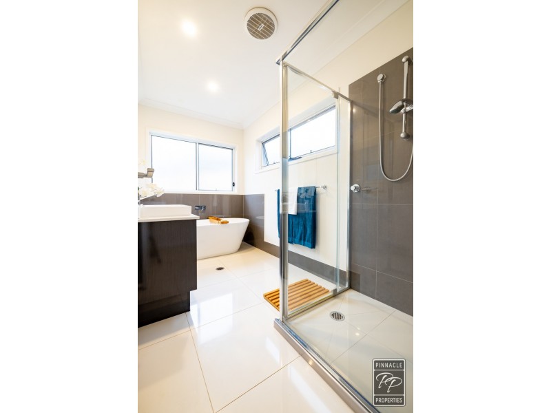 4 Bluegum Rise, Anstead QLD 4070