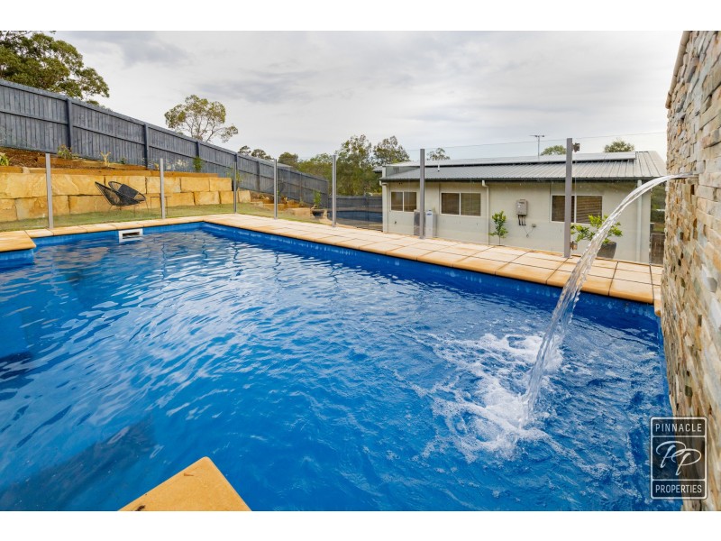 4 Bluegum Rise, Anstead QLD 4070