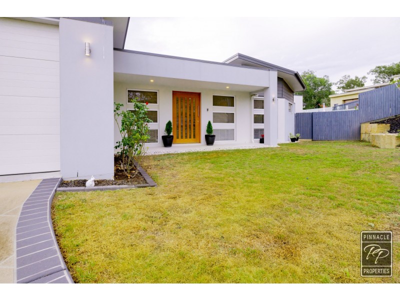 4 Bluegum Rise, Anstead QLD 4070