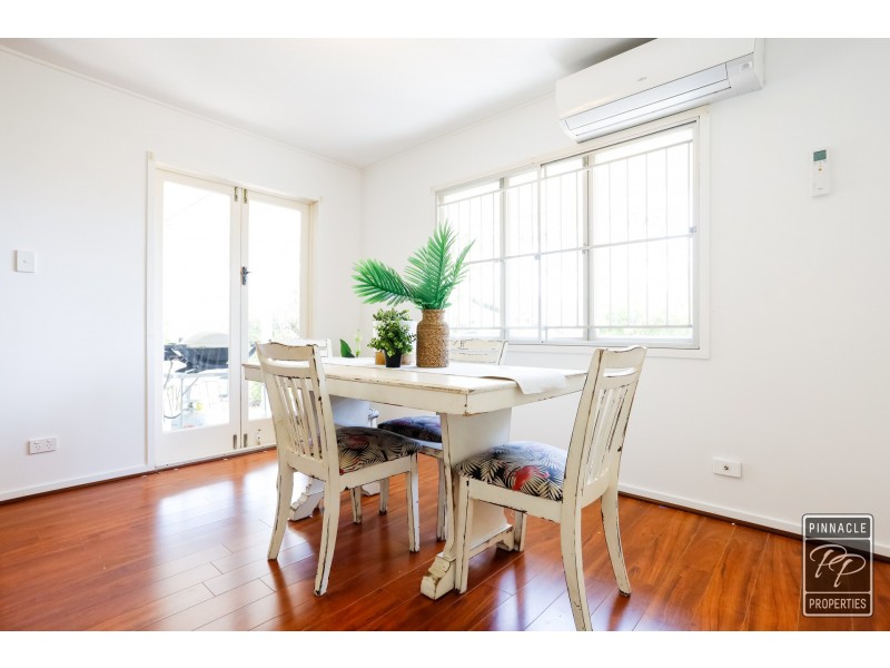 4 Jedburgh Street, Kenmore QLD 4069