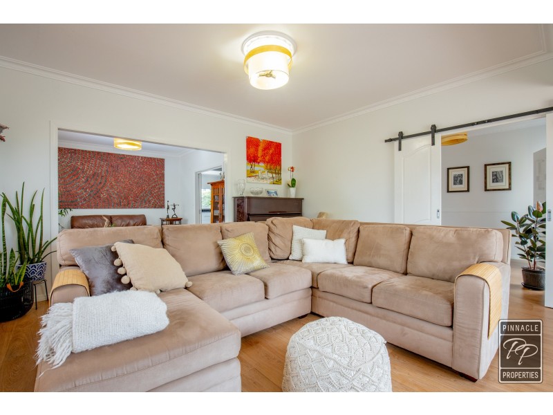 30 Foxmont Drive, Carina QLD 4152