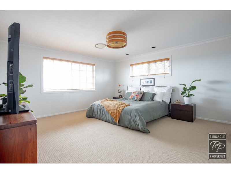 30 Foxmont Drive, Carina QLD 4152