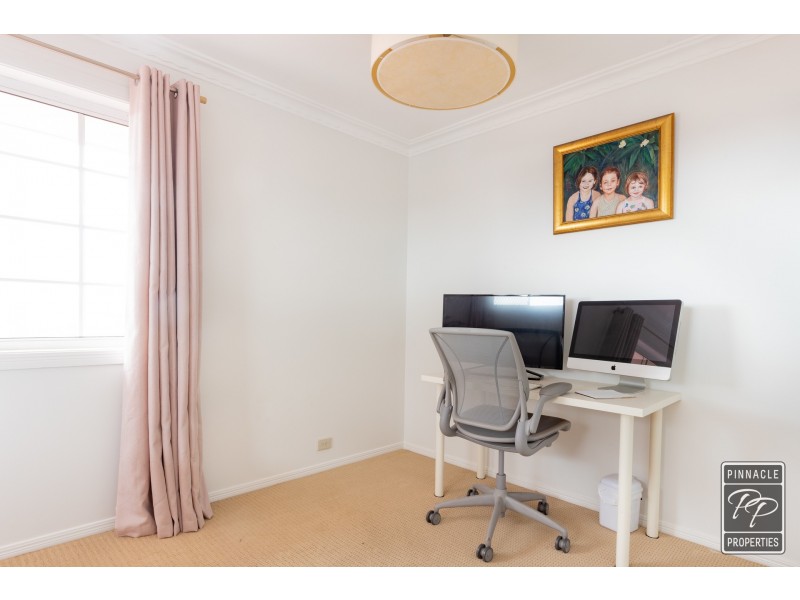 30 Foxmont Drive, Carina QLD 4152