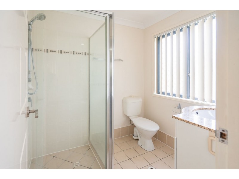 9 Bellbird Drive, Bellbird Park QLD 4300