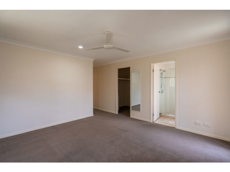 9 Bellbird Drive, Bellbird Park QLD 4300