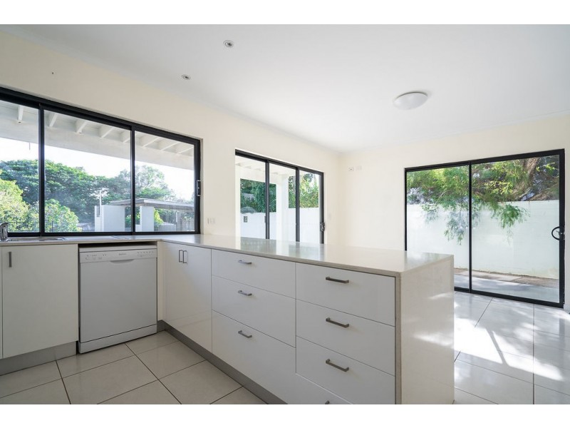 52 Armfield Street, Stafford QLD 4053