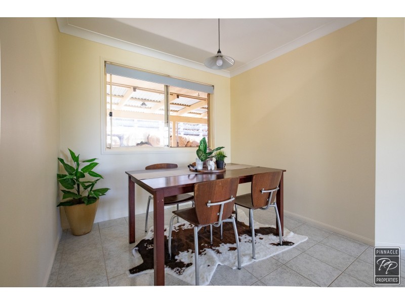 17 Gum Leaf Court, Albany Creek QLD 4035