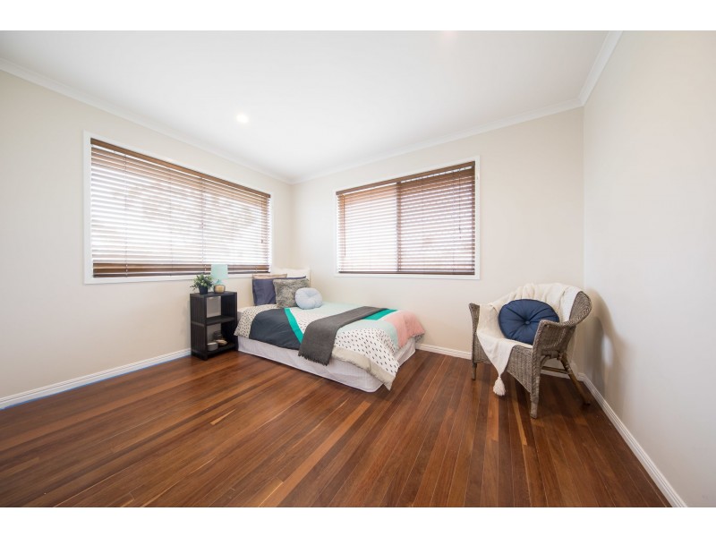 1/3 Warner Street, Raceview QLD 4305