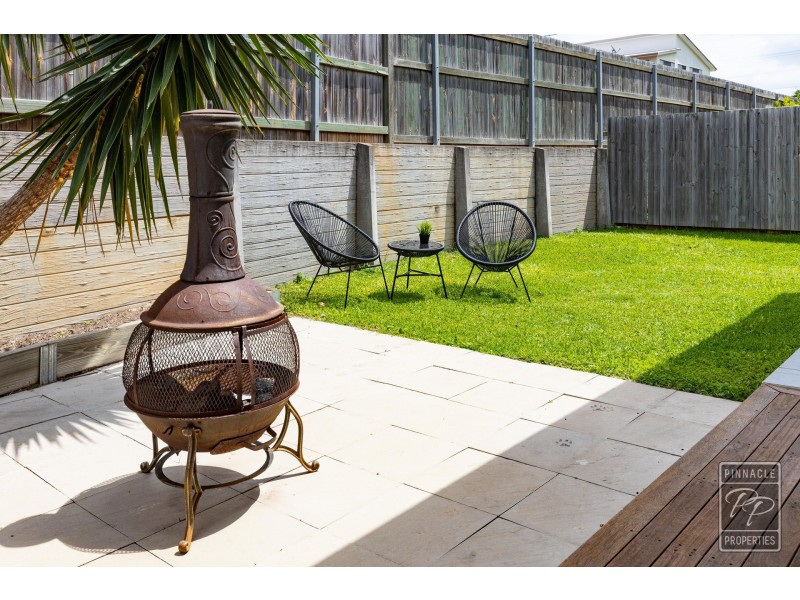 36 White Oak Place, Moggill QLD 4070