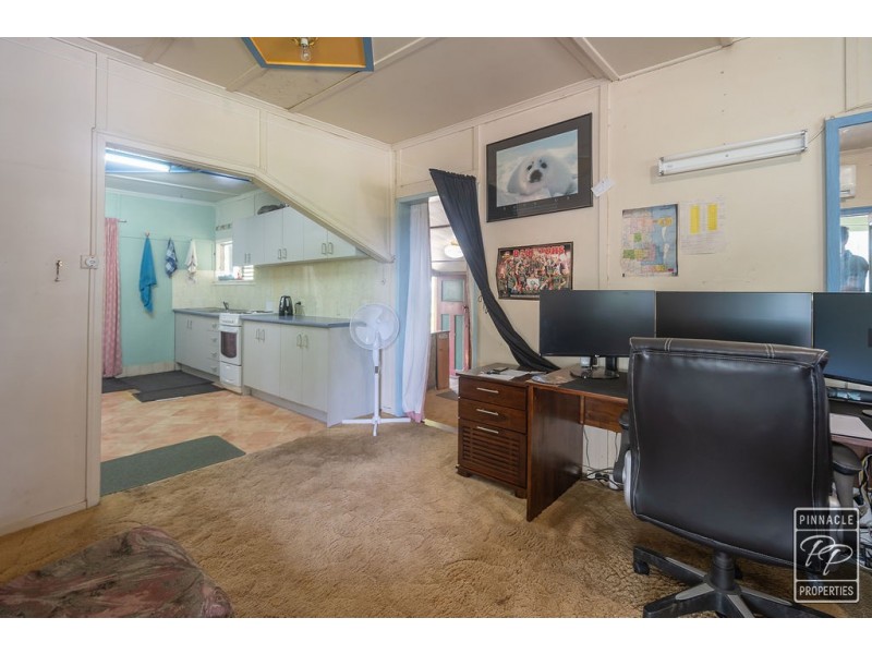 13 Jacob Street, Dinmore QLD 4303