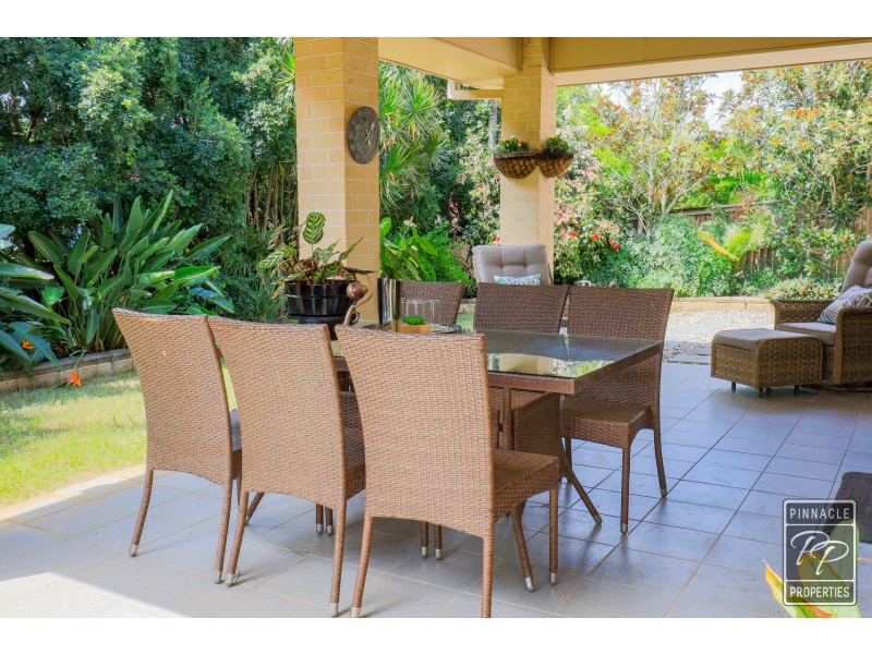 34 Rise Place, Moggill QLD 4070