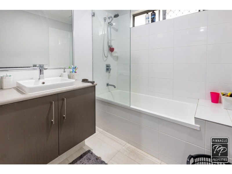 16 Jeffreys Street, Caboolture South QLD 4510