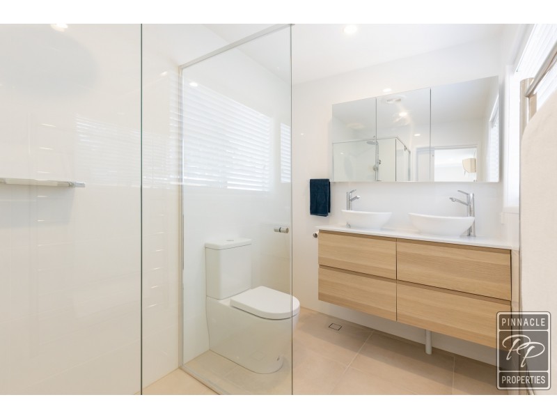 2 Bejimba Street, Kenmore QLD 4069