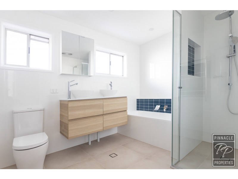 2 Bejimba Street, Kenmore QLD 4069