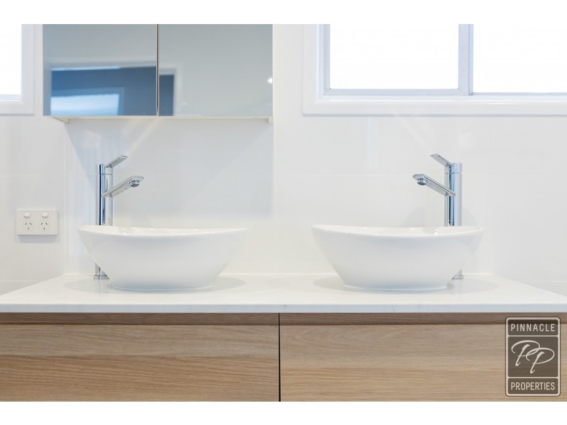 2 Bejimba Street, Kenmore QLD 4069