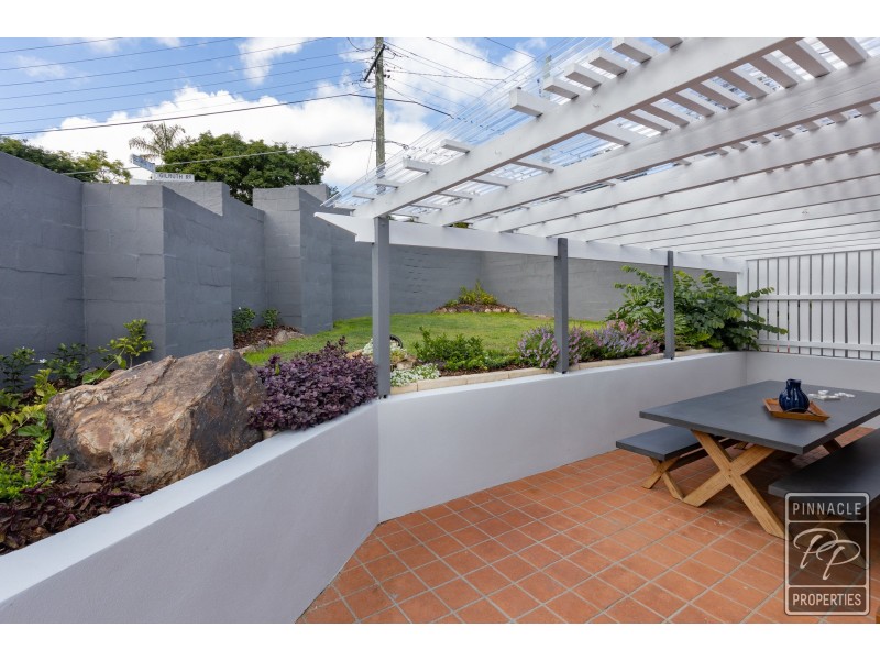 2 Bejimba Street, Kenmore QLD 4069