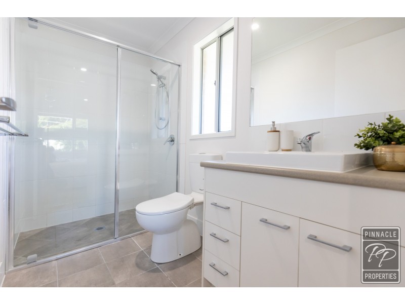9 Browns Dip Road, Enoggera QLD 4051