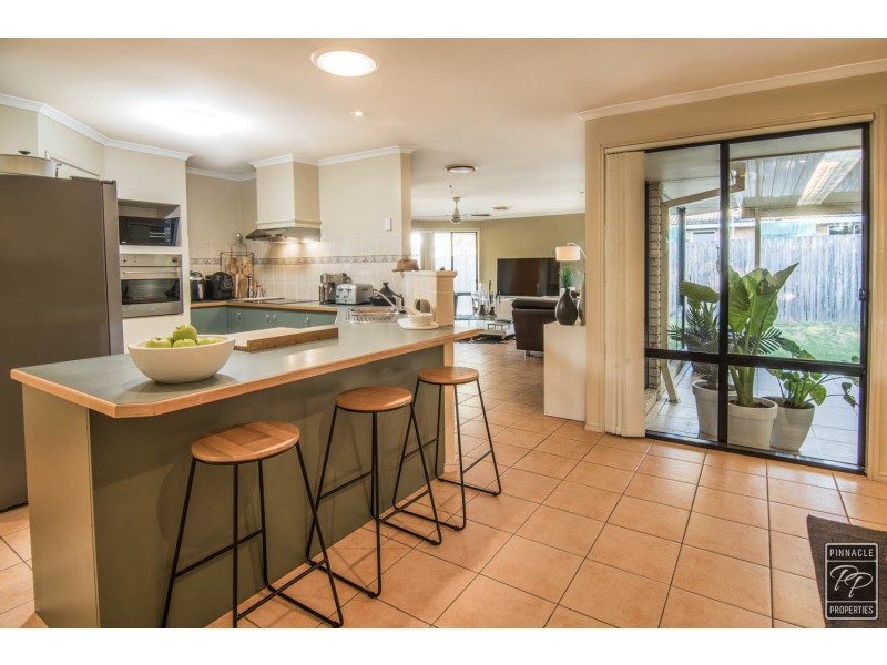 7 Wittonga Court, Karana Downs QLD 4306