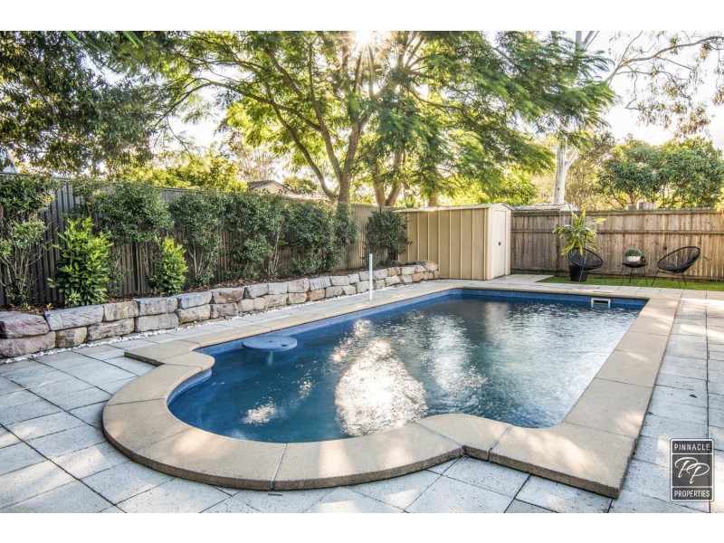 7 Wittonga Court, Karana Downs QLD 4306