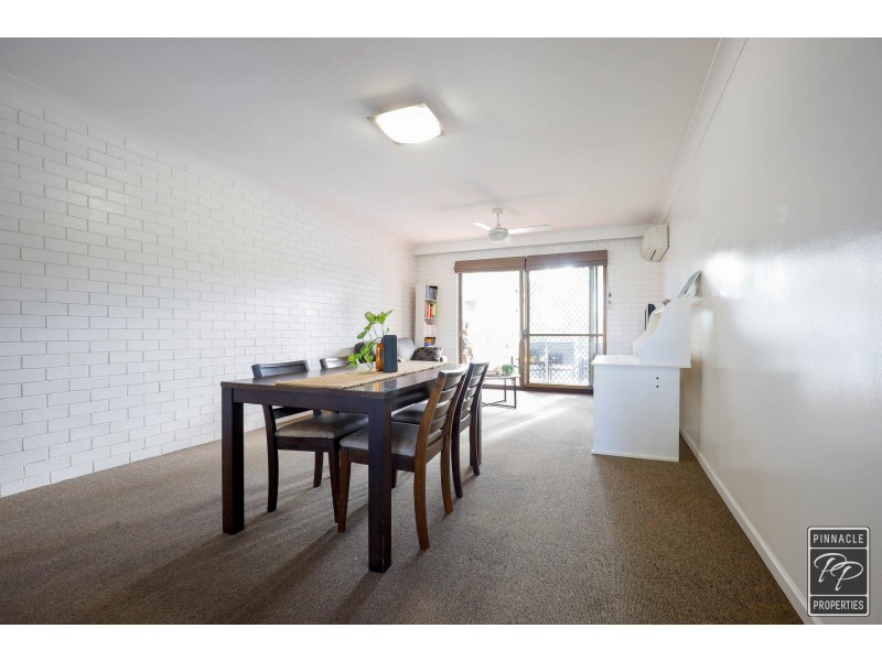 27/12 Patrick Lane, Toowong QLD 4066