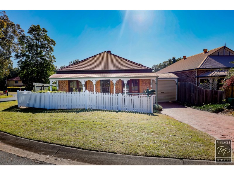 54 Mulgrave Crescent, Forest Lake QLD 4078