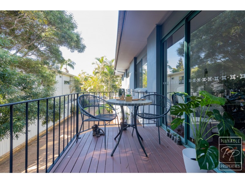 2/83 Indooroopilly Road, Taringa QLD 4068