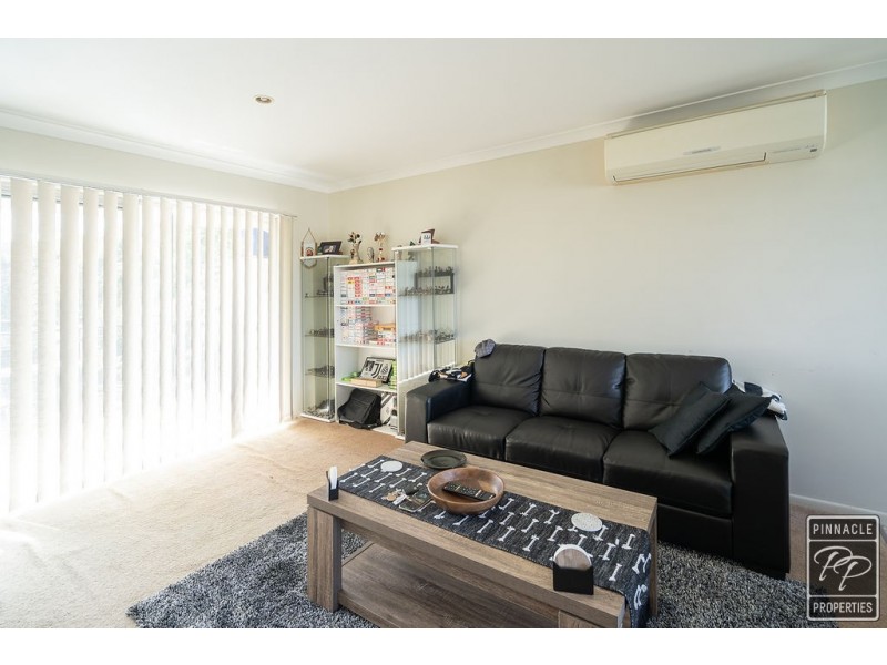 4/4 Melinda Court, Margate QLD 4019