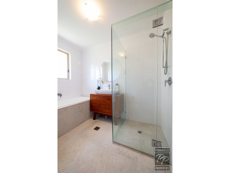 25 Morris Road, Kippa-ring QLD 4021