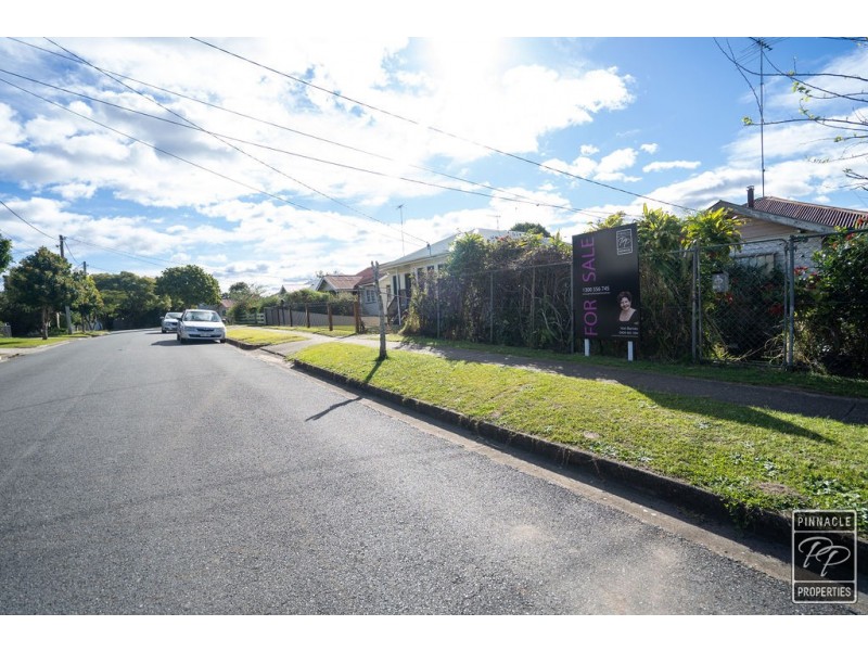 17 Hogan Street, Keperra QLD 4054