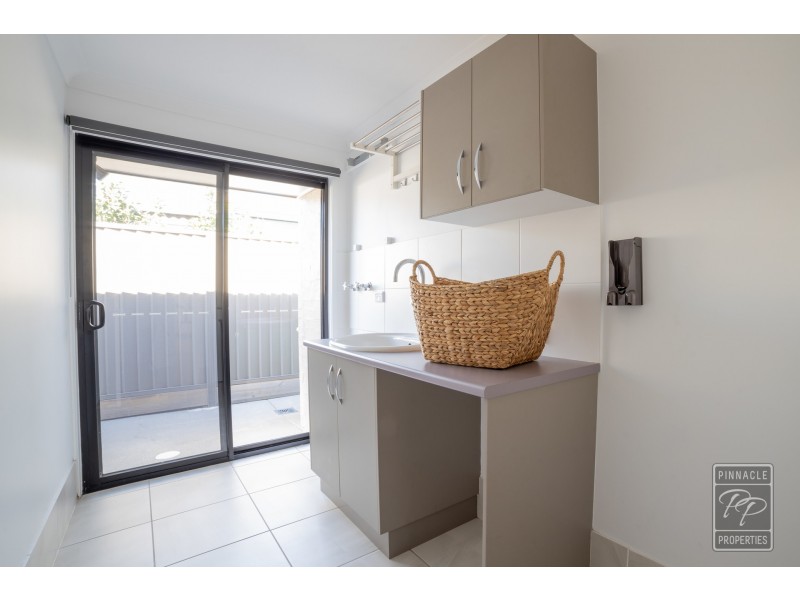 4 Zagalia Court, Kallangur QLD 4503