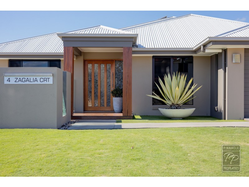 4 Zagalia Court, Kallangur QLD 4503