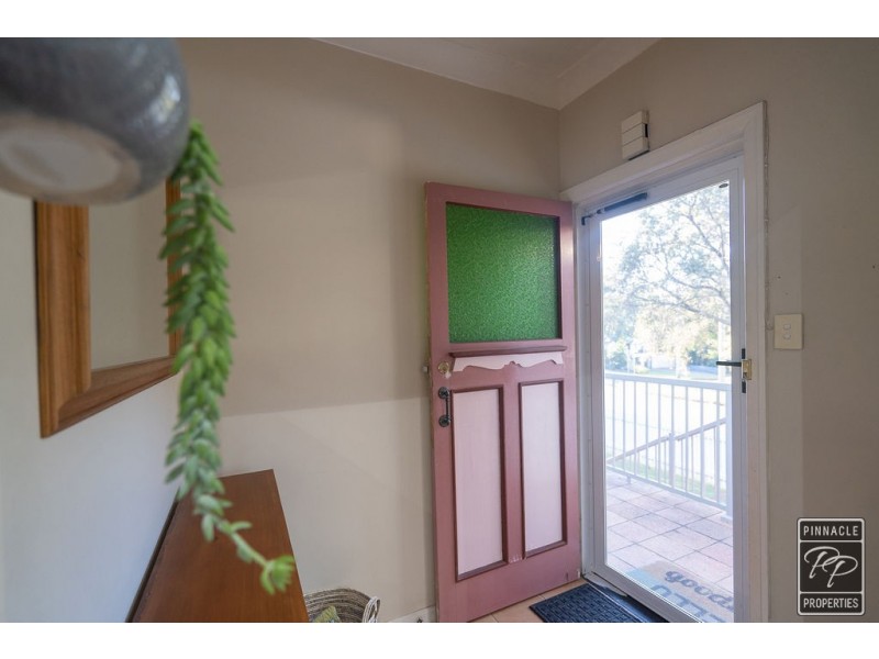 17 Boona Street, Petrie QLD 4502