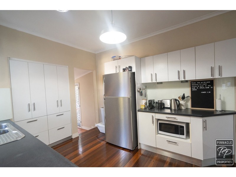 17 Boona Street, Petrie QLD 4502