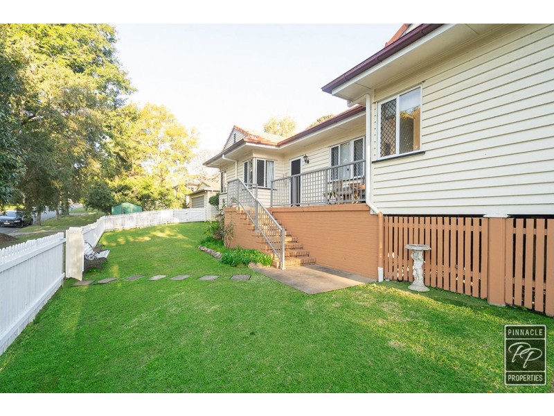 17 Boona Street, Petrie QLD 4502