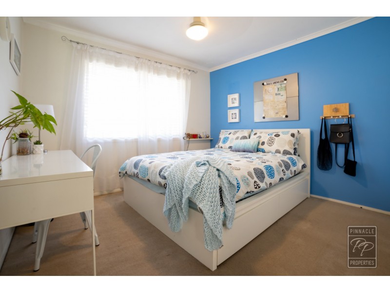 6 Pinkwood Street, Bellbowrie QLD 4070