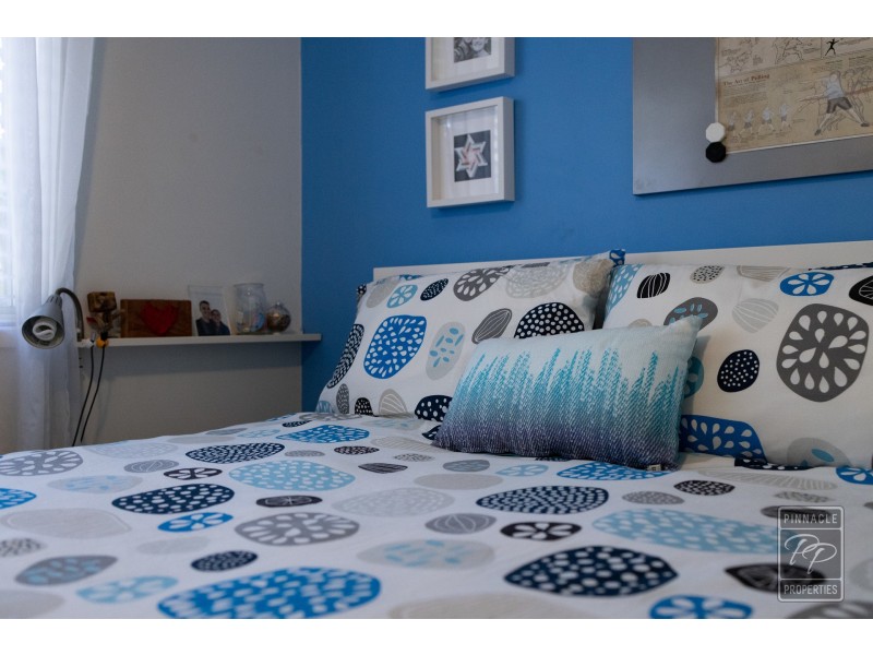 6 Pinkwood Street, Bellbowrie QLD 4070