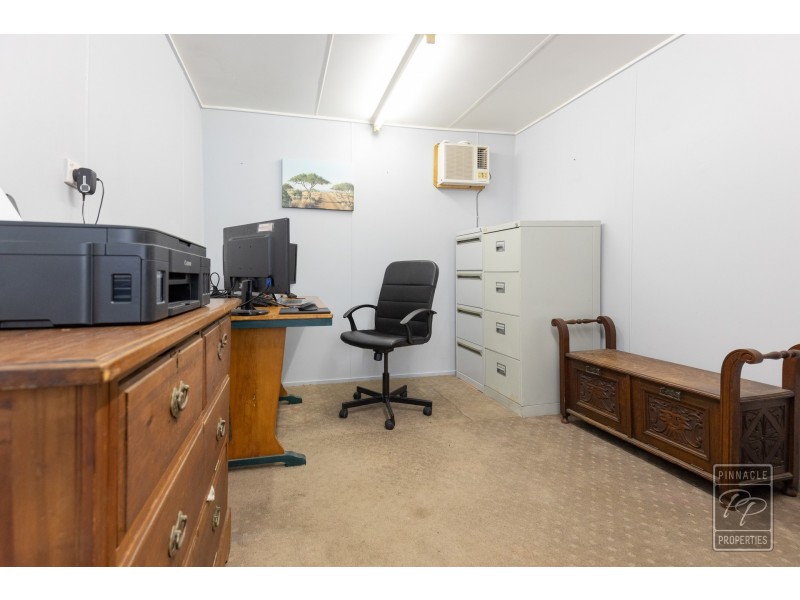 6 Pinkwood Street, Bellbowrie QLD 4070