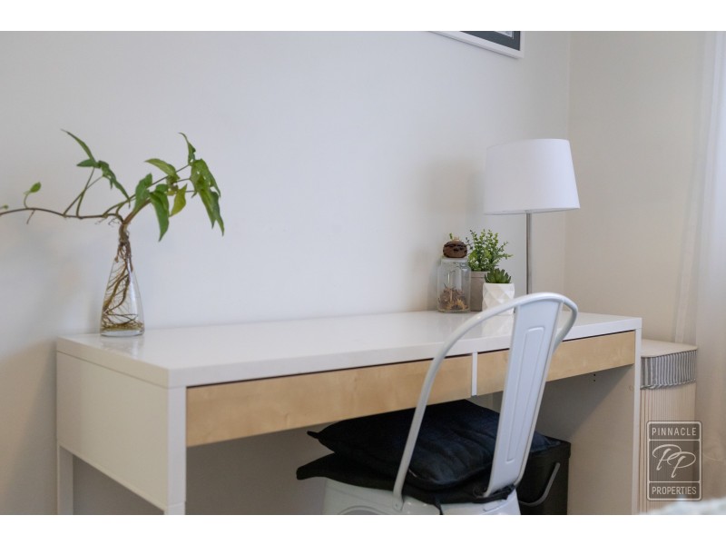 6 Pinkwood Street, Bellbowrie QLD 4070