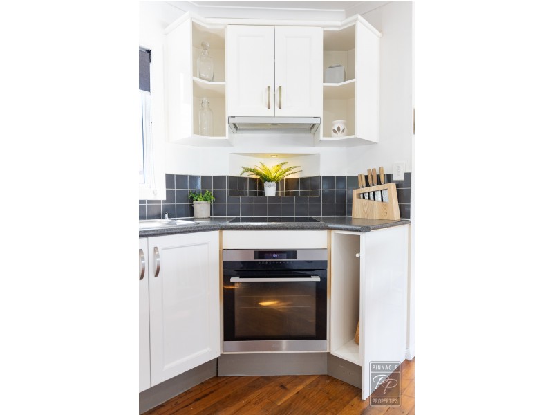 16 Edenvale Street, Oxley QLD 4075