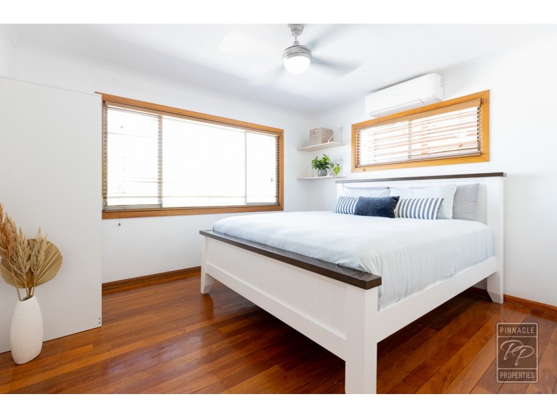 16 Edenvale Street, Oxley QLD 4075