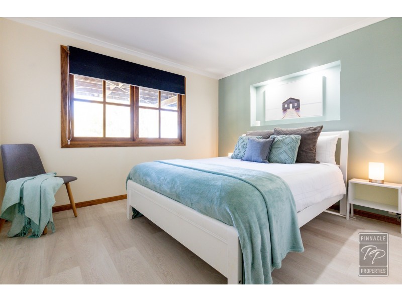 16 Edenvale Street, Oxley QLD 4075