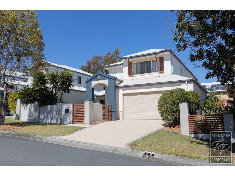 21 Central Avenue, Mount Ommaney QLD 4074