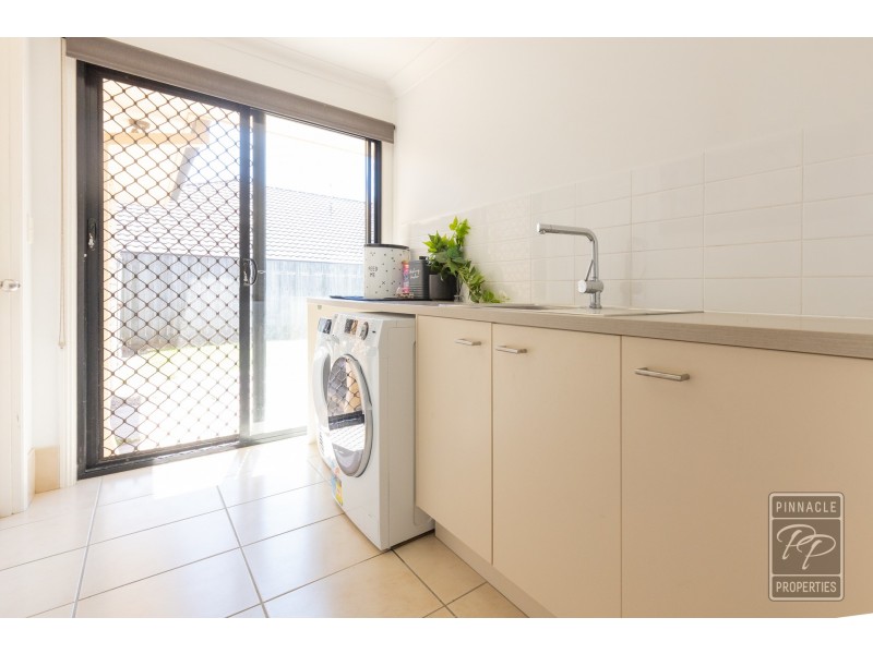 30 Ashford Circuit, Petrie QLD 4502